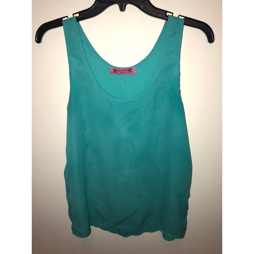 Sleeveless top
